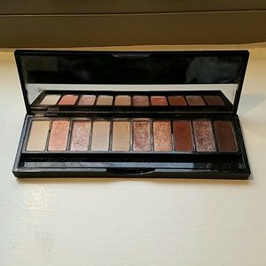 Yves St Laurent eyeshadow palette - 10 colors