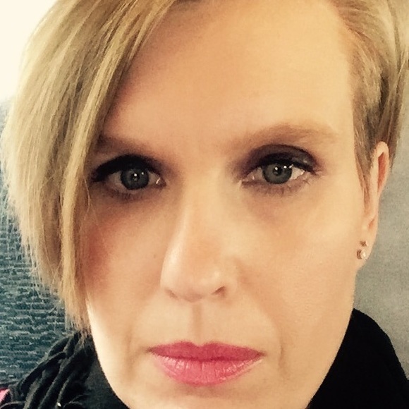 Meet your Posher, Beth