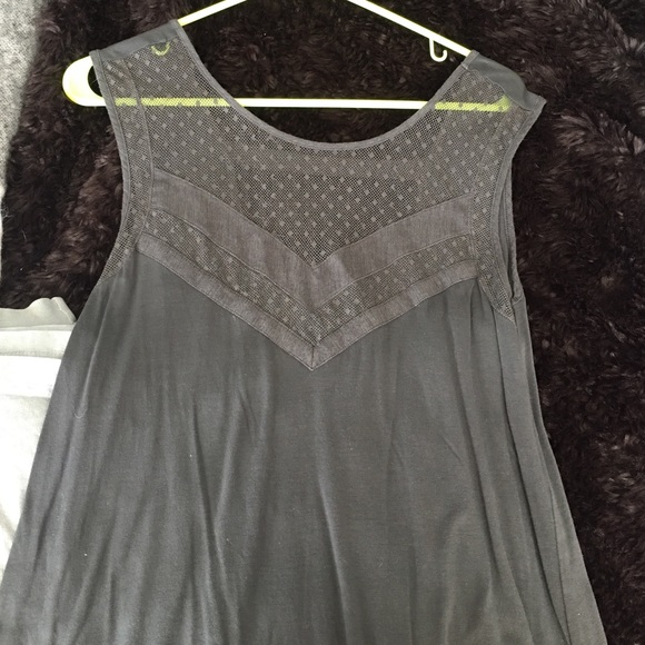 Grey top