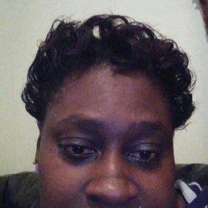 Meet your Posher, Yolanda