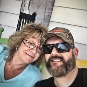 Meet your Posher, Dana