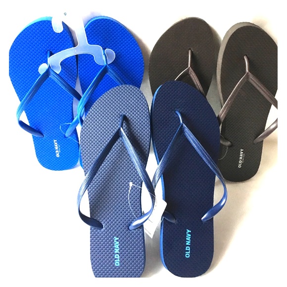4 pair bundle of Old Navy Sandals size 9. - Picture 1 of 4