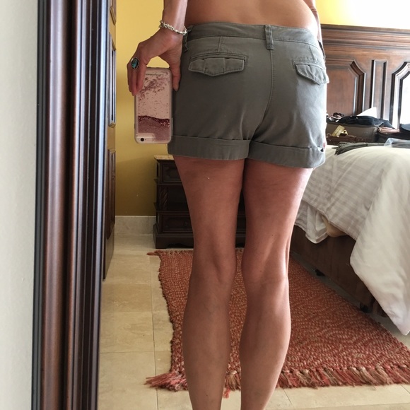 Old Navy grey-green shorts Sz 2