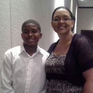 Meet your Posher, Yolanda