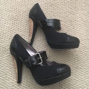 Charles by Charles Mary Jane Pumps