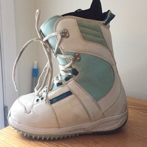 Burton snowboard boots
