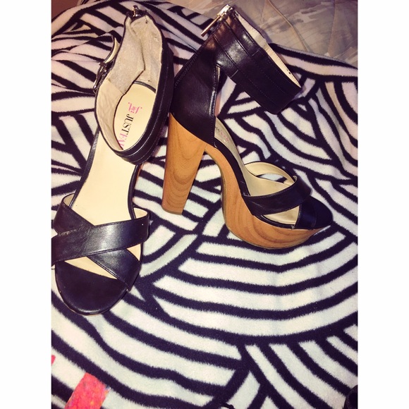 Beautiful Black heels