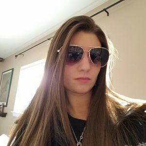 Meet your Posher, Erica