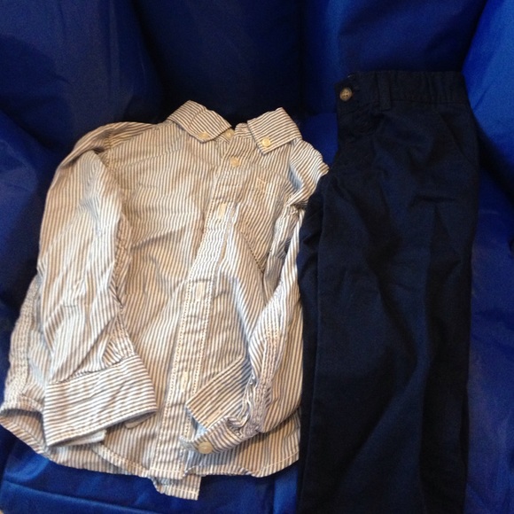 Carters Set - Picture 1 of 1