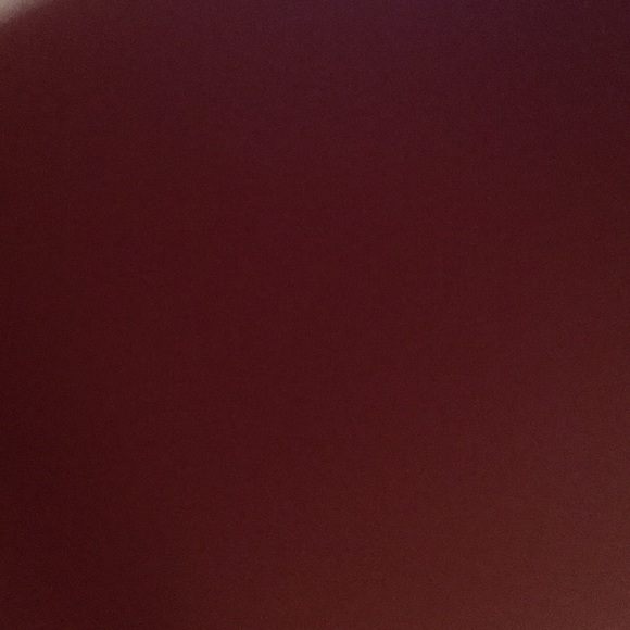 Meet your Posher, Emily - Picture 3 of 3