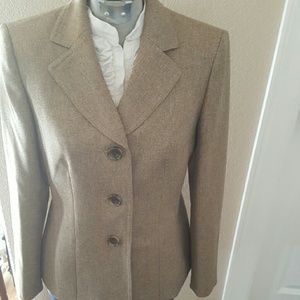 Le Suit tan tweed pant suit