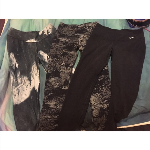 NIKE LEGENDARY LOT! 3 pairs, size S