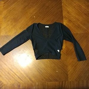 Hollistar extra small crop top with side cut outs