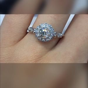 14K White Gold Vintage Diamond Ring!