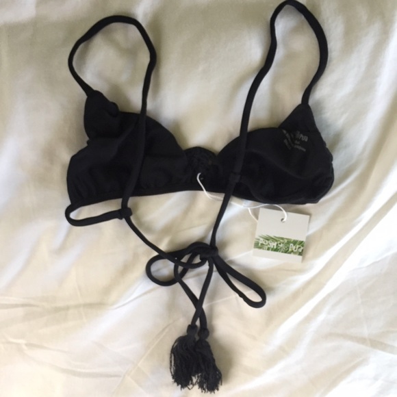 Posh Pua Lanai Top in Black - Picture 3 of 3