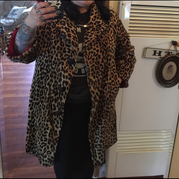 Vintage leopard print jacket