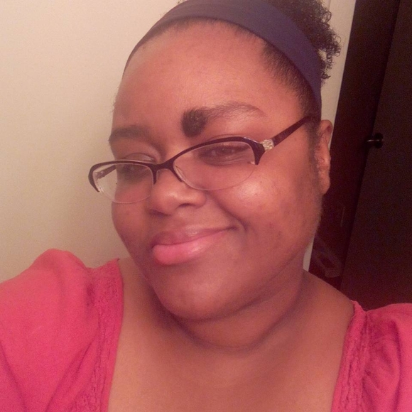 Meet your Posher, Rachel