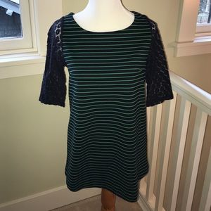 Anthropologie 9-H15 StCL striped tunic