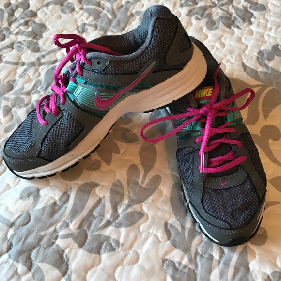 Nike Shoes - Nike Dart 10 Athletic Shoes