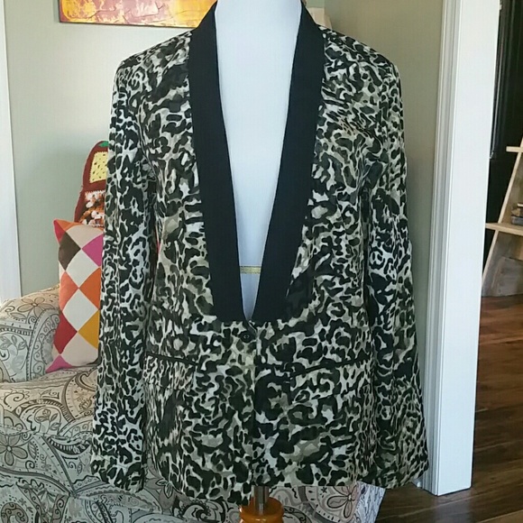 Animal print jacket/blazer