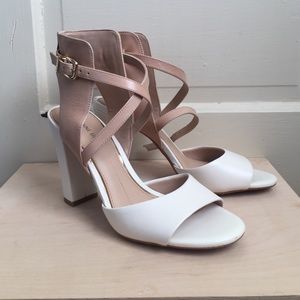 Nude and cream Gianni Bini heels