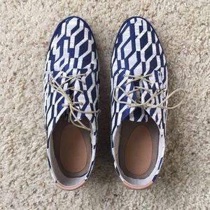 Joe's Jeans Derby Oxford