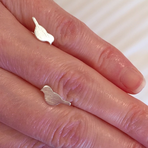 Brand New Sterling Silver (925) Bird Studs - Picture 2 of 6