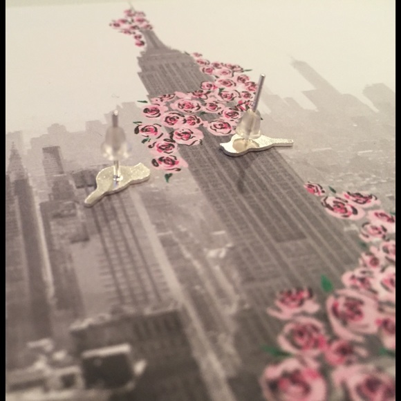 Brand New Sterling Silver (925) Bird Studs - Picture 5 of 6