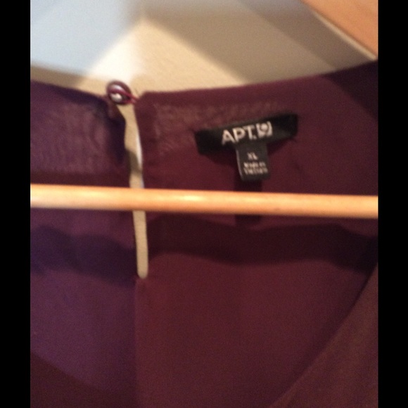 Top - Picture 4 of 4