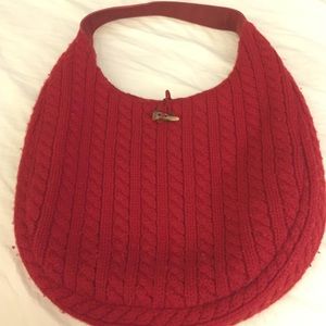 100% lambswool exterior