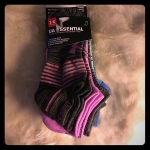 Brand new Under armour no show socks.