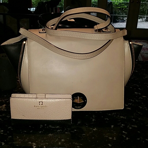 Kate Spade purse with matching wallet
