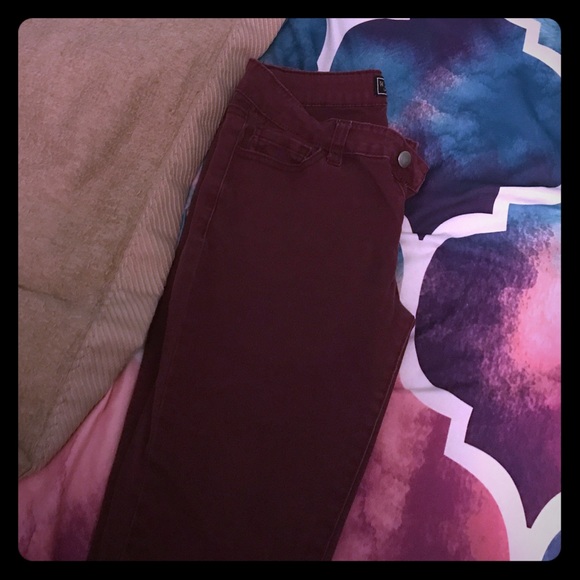 maroon pants