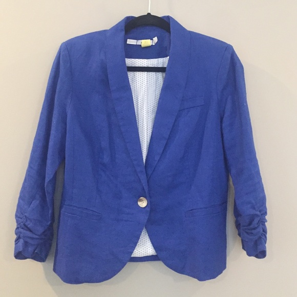 The perfect summer blazer! ❄️❄️