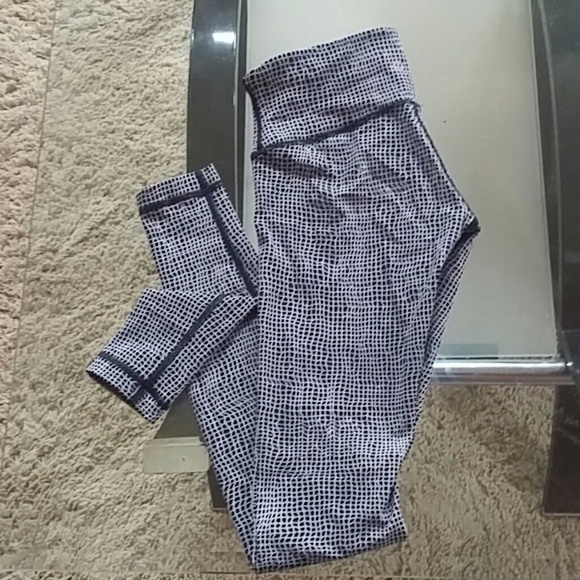 Wunder Down Under III midrise lululemon!NWOT!