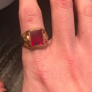 10K Gold and Cubic Zirconia Size 9.5 Men's Ring