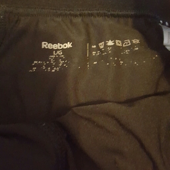 Shorts - Picture 3 of 3