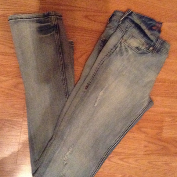 Seven 7 juniors jeans size 28