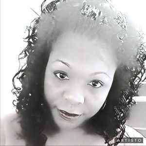 Meet your Posher, Lea