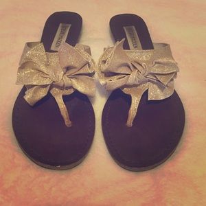 Steve Madden size 8 flip flop