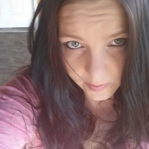 Meet your Posher, Leanne