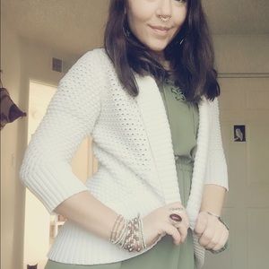 ***MUST SELL BY 1/13/17 CLOSING SHOP***