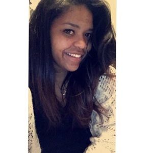 Meet your Posher, Taryn