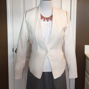 Off white blazer H&M