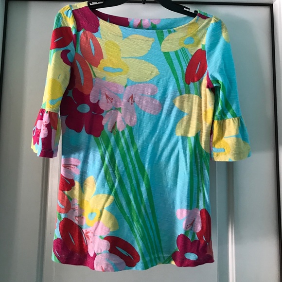 Lilly Pulitzer 3/4 bell sleeve shirt