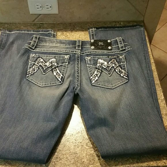 🚫SOLD🚫 - Picture 2 of 4