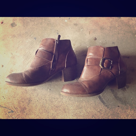 Rustic color ankle boots Sz 6.5