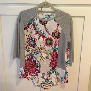 OVI blouse, size small