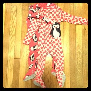 2T penguin fuzzy footie pajamas