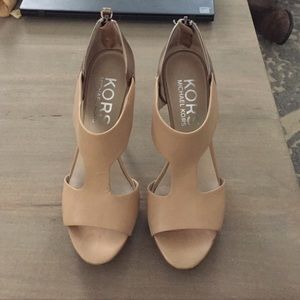 Kors Micheal Kors beige heels
